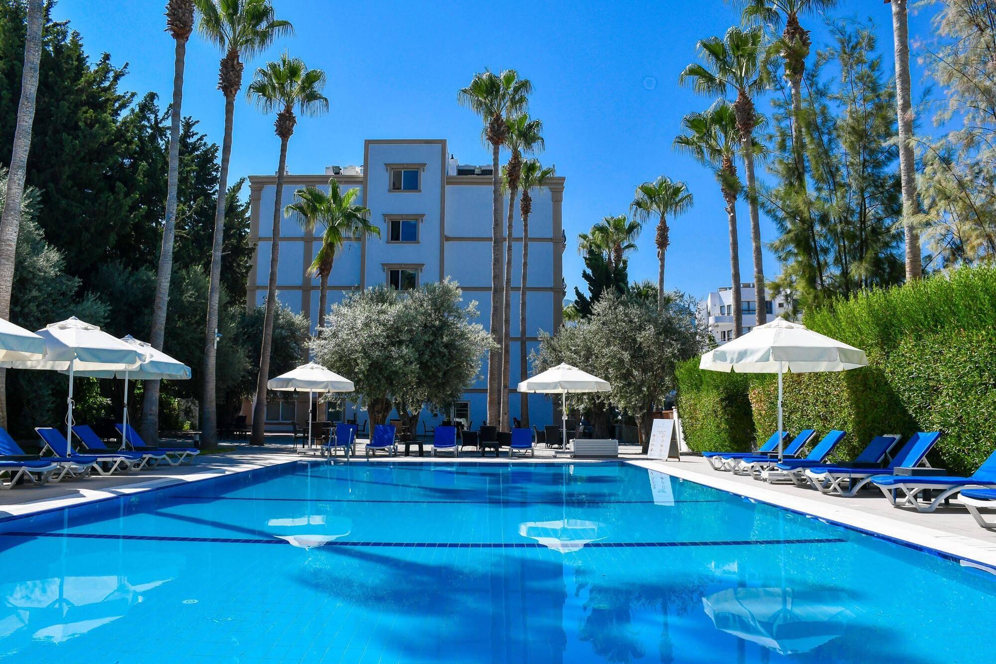 Park Palace Hotel Kyrenia (Northern Cyprus) Exterior foto
